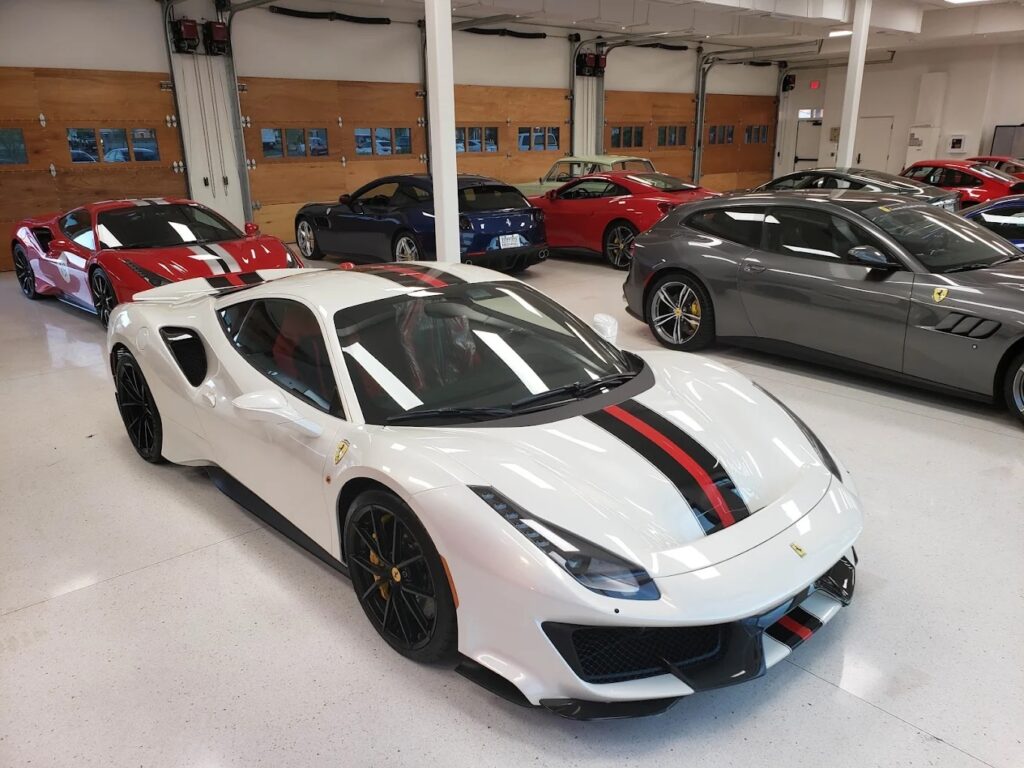 Catering Near The Thermal Club